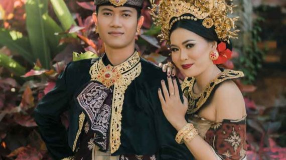 Desak Ari & Dewa Ary | Amara