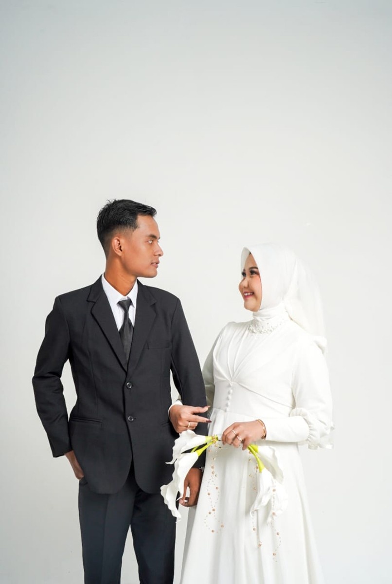 e20b86f4-7b3d-4af9-9e49-05794a4ced32