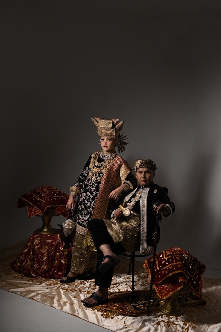 9811E378-B75C-4822-908A-B9FDF5742F31