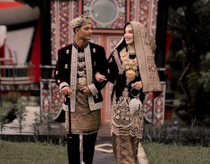 Indah & Diki | ALLURE