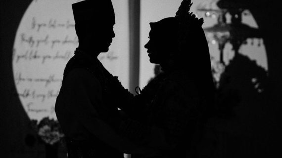 Mona & H. Sauvil | ALLURE